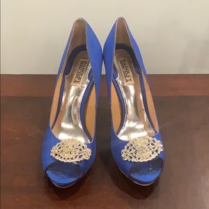 Badgley Mischka Blue Peep Toed Heels